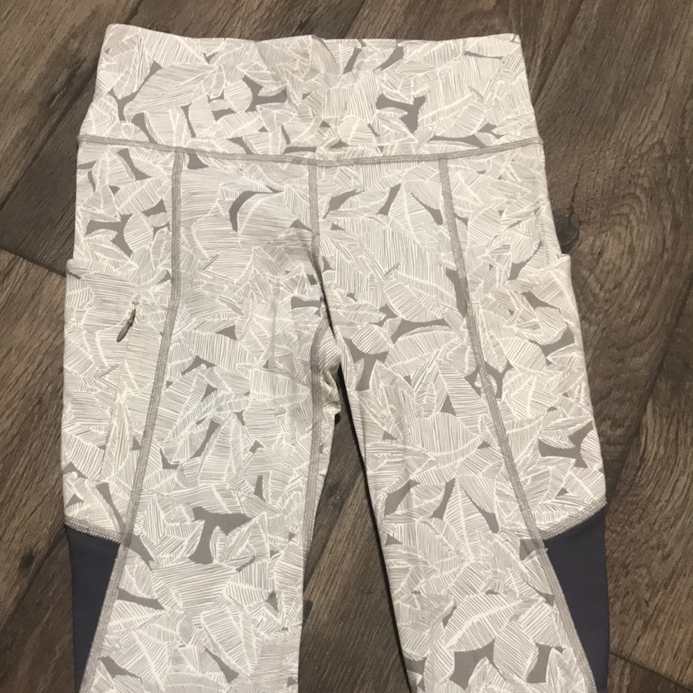 COPY - White/grey Athleta leggings